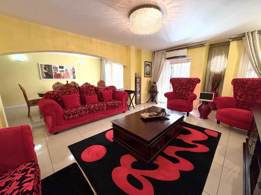 3 Bedroom Property for Sale in Seemeeupark Free State
